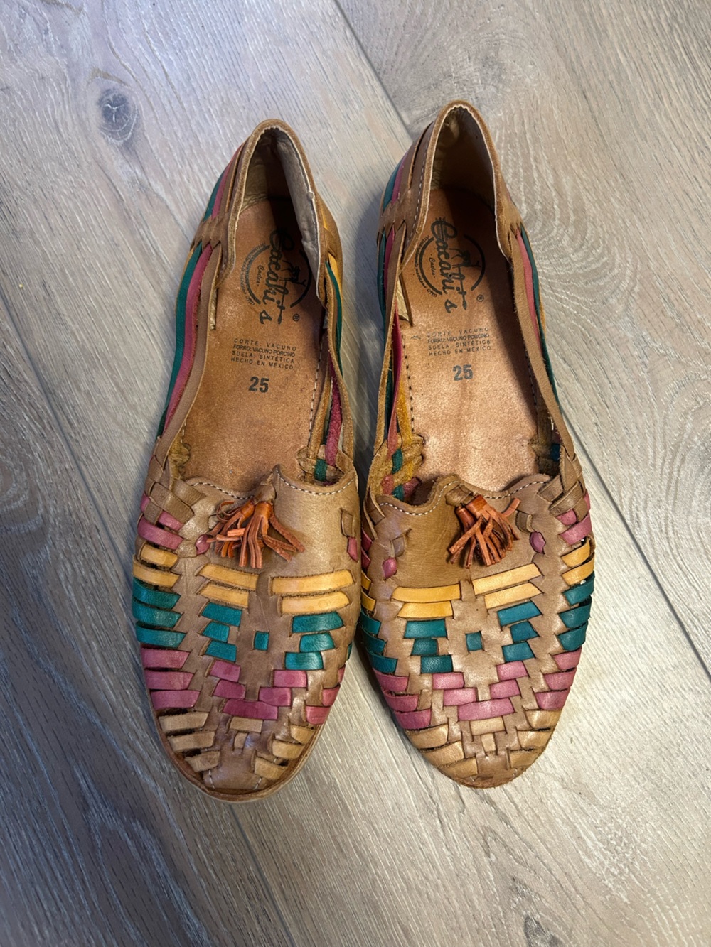 Cacahi’s Handmade Mexican Leather Huarache Multicolor Woven Shoes 25 (US 8)